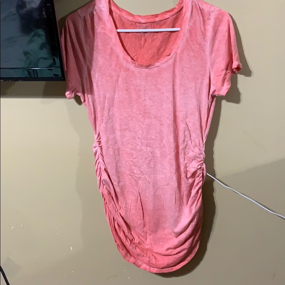 Pink ombré short sleeve maternity